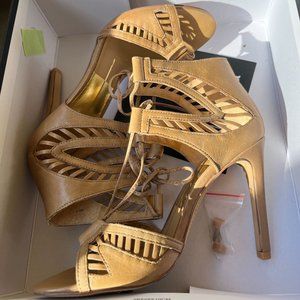 Dolce Vita Henlie Caramel Sandals